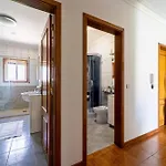 Gondomar - Moradia V3 Com Piscina Natural By House And People Ferienhaus