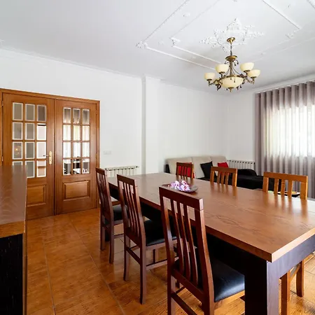 Hébergement de vacances Gondomar - Moradia V3 Com Piscina Natural By House And People *