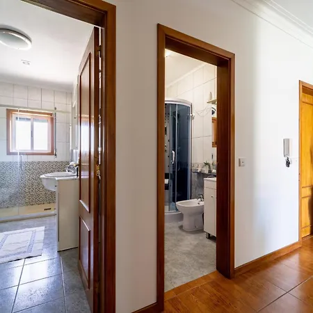 Gondomar - Moradia V3 Com Piscina Natural By House And People Holiday home
