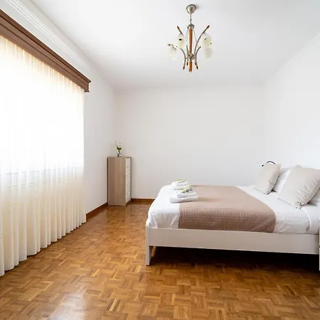 Gondomar - Moradia V3 Com Piscina Natural By House And People