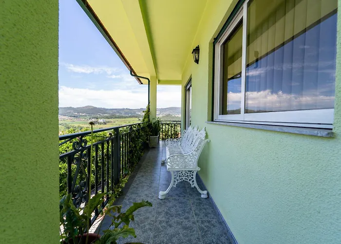 펜션 Gondomar - Moradia V3 Com Piscina Natural By House And People