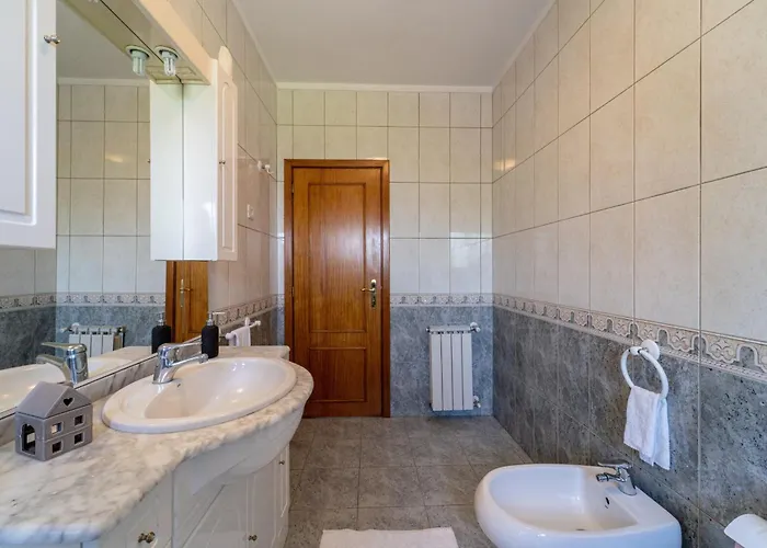 펜션 Gondomar - Moradia V3 Com Piscina Natural By House And People *